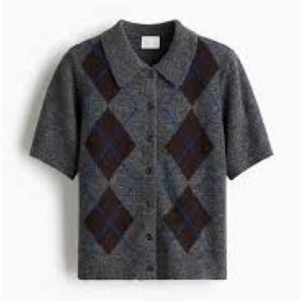 NWT Gray Argyle Short Sleeve Cardigan